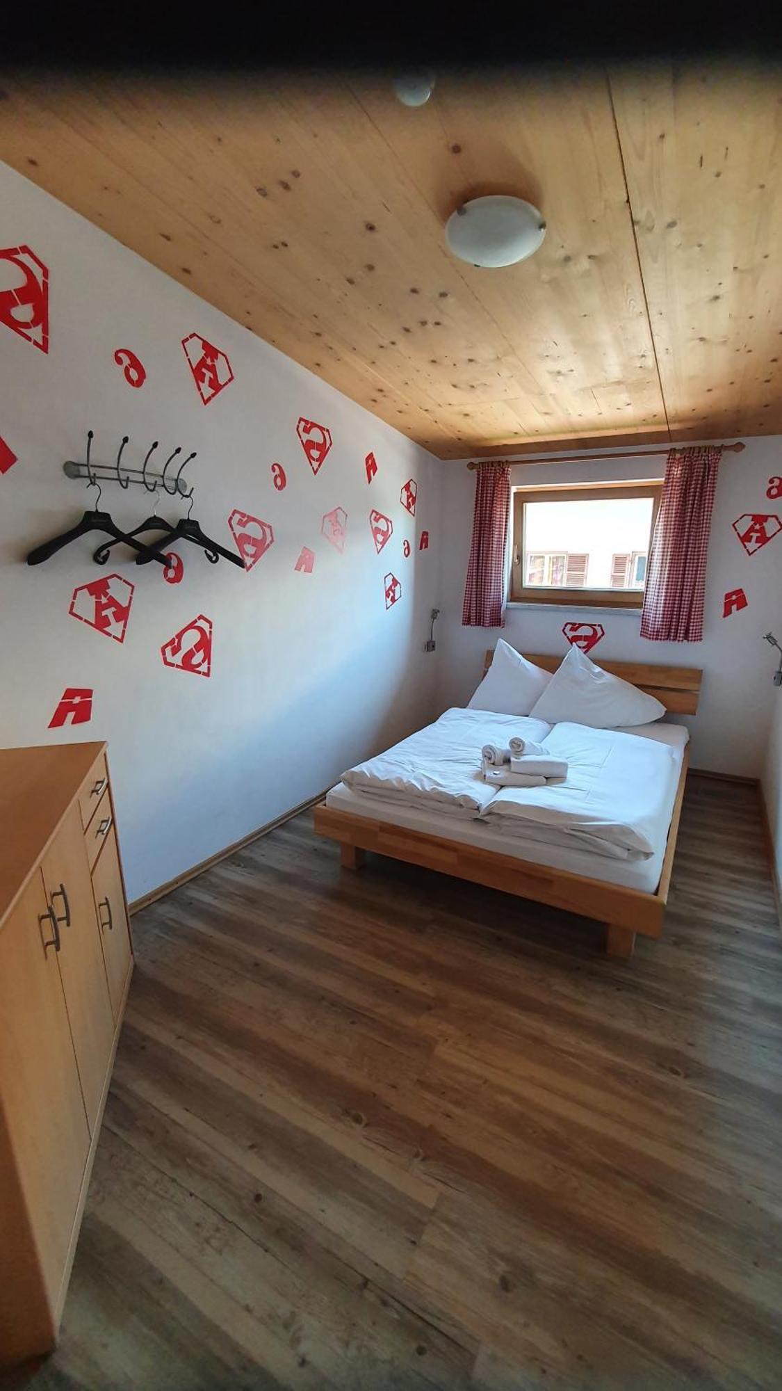 Alpking Hostel Ellmau Ngoại thất bức ảnh